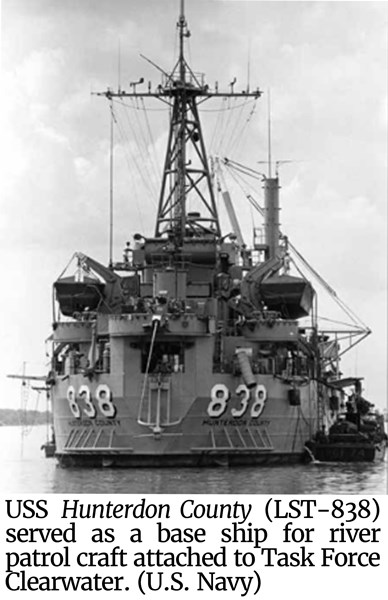 Photo of the USS Hunterdon County (LST-838).